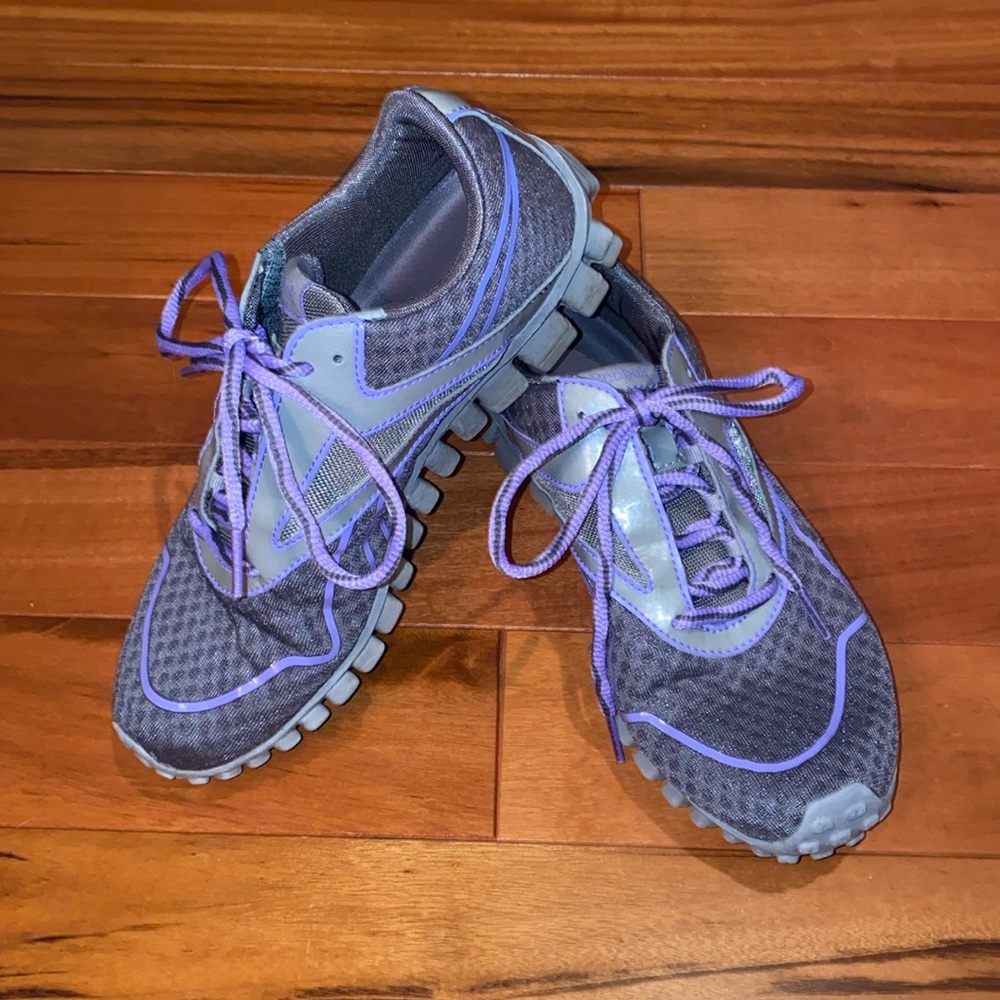 Reeebok Sneakers
